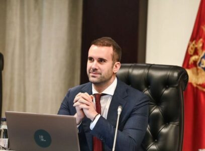 SPAJIĆ NIJE POPUSTIO DEMOKRATAMA Šaranovićev predlog za šefa policije nije imao većinu