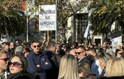 OSNOVNI SUD PRESUDIO Štrajk prosvjetara bio nezakonit, Sindikat prosvjete će uložiti žalbu