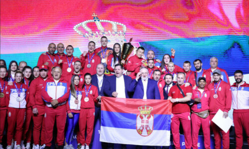 Jedno zlato i dva srebra za srpske boksere poslednjeg dana Evropskog prvenstva u Beogradu