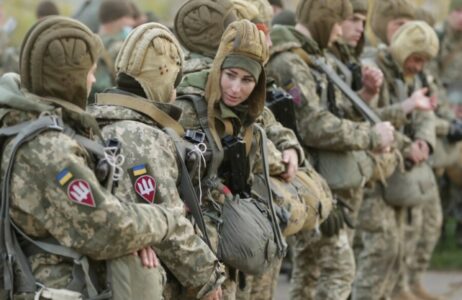 Ukrajinski padobranci položili oružje u pravcu Avdejevke