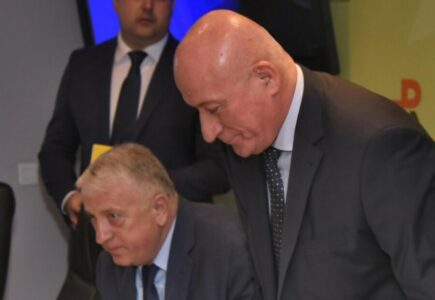 Medojević izjavio saučešće Đukanovićima zbog hapšenja Lazovića i Katnića