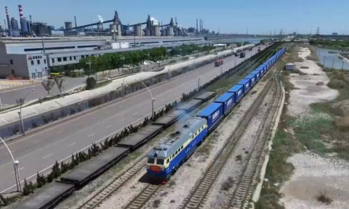 KOMPOZICIJA KRENULA Uspostavljena željeznička linija duga 8 hiljada kilometara između Kine i Rusije