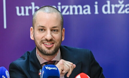 VLADA ĆUTI Ministar Odović primljen u Urgentni, sumnja se u trovanje ili predoziranje?