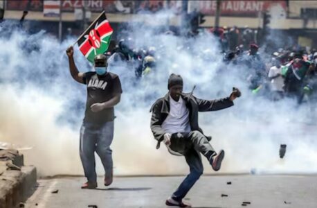 POZVANA VOJSKA DA UGUŠI PROTESTE Kenija proglasila vanredno stanje